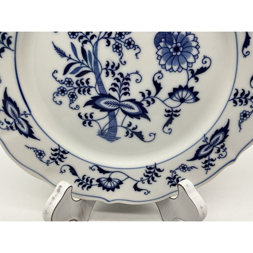 Blue Danube 8.5"  SALAD LUNCHEON Plate Blue Onion Rectangular Backstamp Set of 2 - Picture 11 of 16
